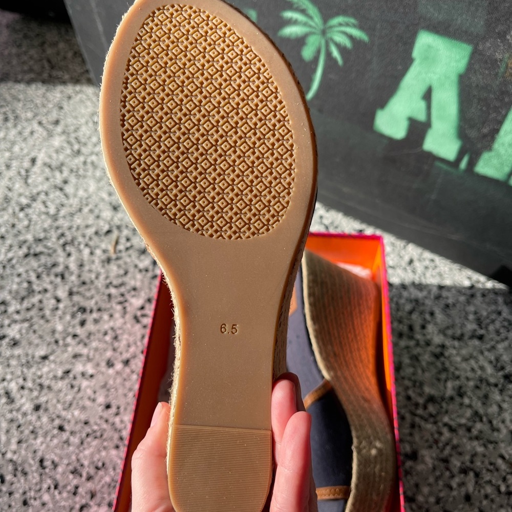 Brand new Tory Burch canvas espadrille wedge